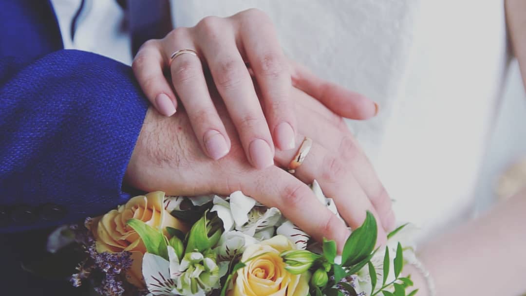 Мы же не только свадебные фото снимаем, но и видео! 
Только в инстаграм все клипы по длине не пройдут... А резать жалко. Так что кому интересно - просим в группу ВК или на канал ютуб! А лучше